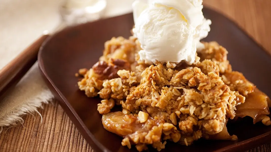 Apple Crisp in pressure cooker