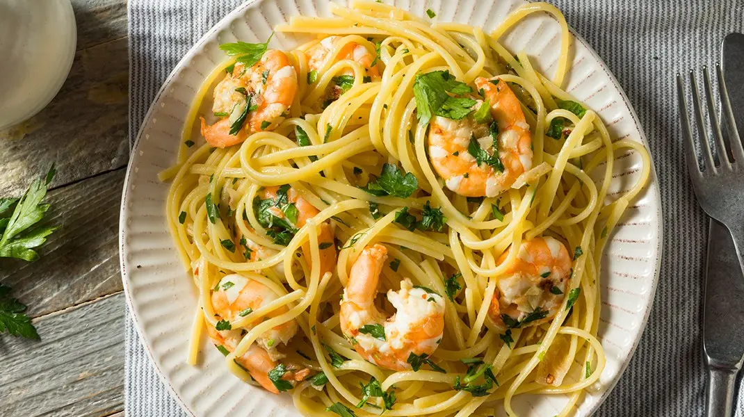 One Pot Garlic Butter Shrimp Pasta